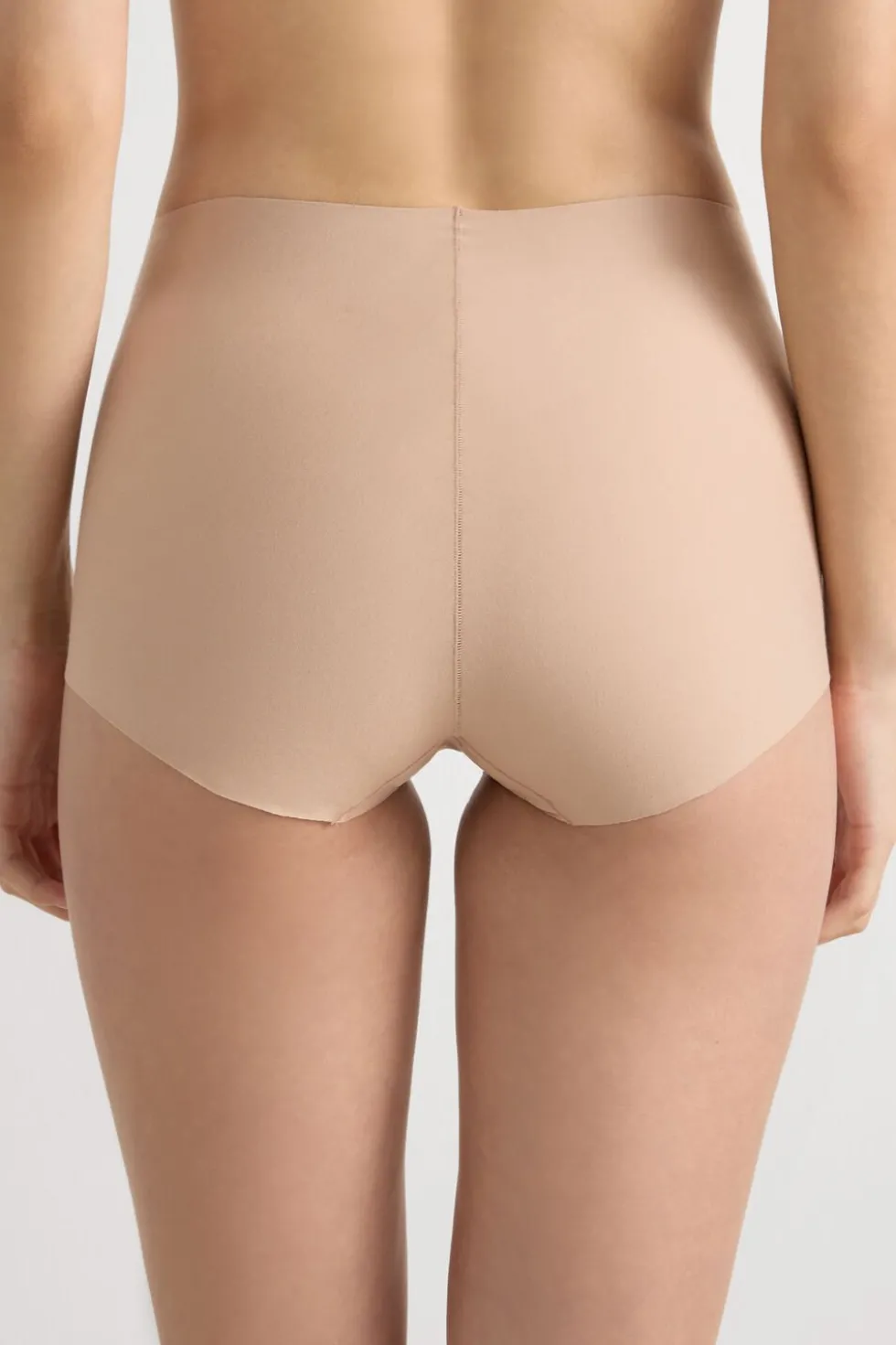 Figi z Wysokim Stanem Cotton Light Shaping