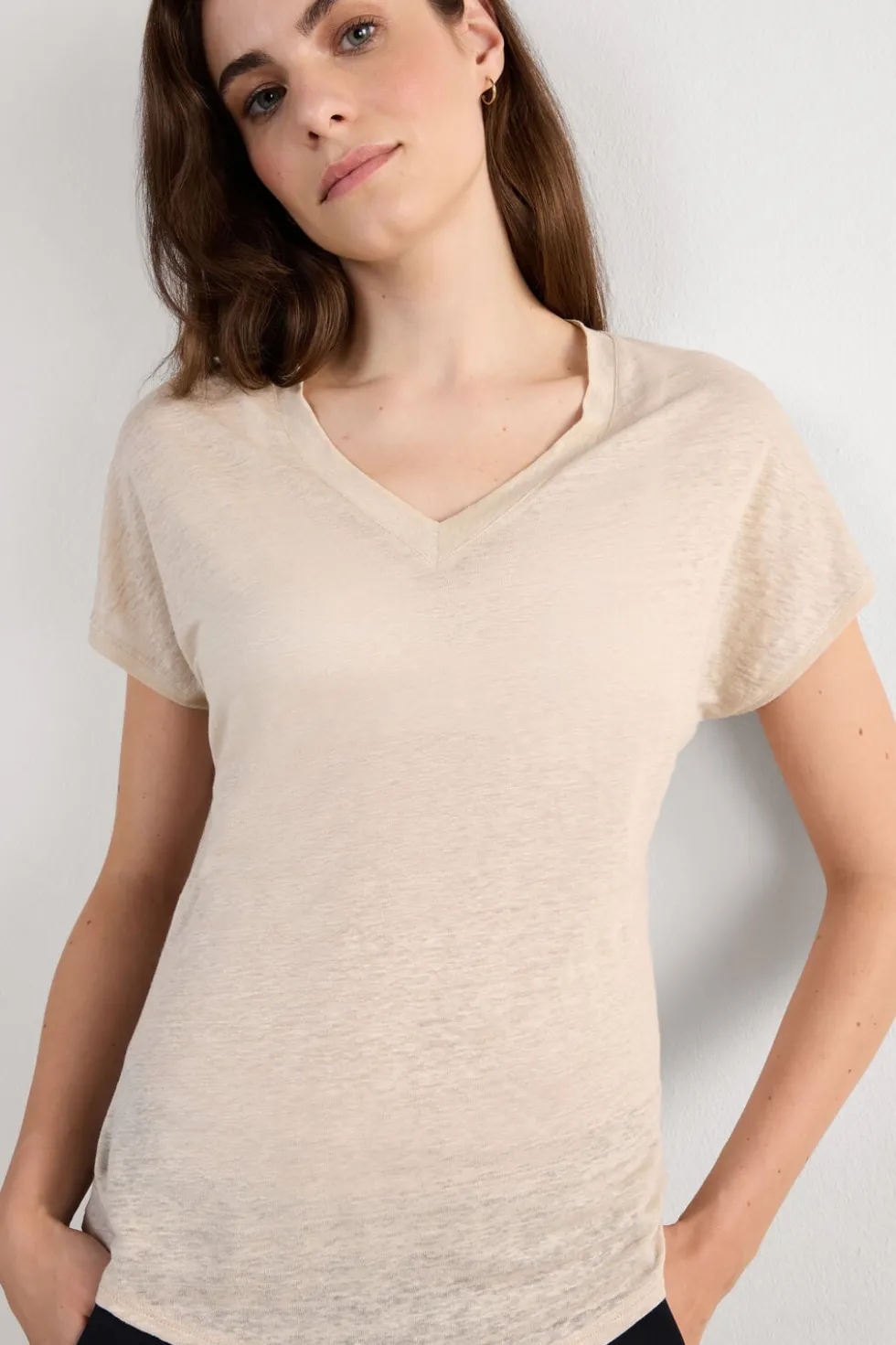 Lniana Bluzka zKrótkim Rękawem iDekoltem wSerek The Pure Linen